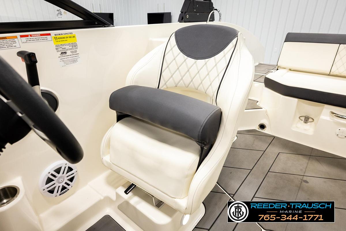 Used 2022 Bayliner DX 2250