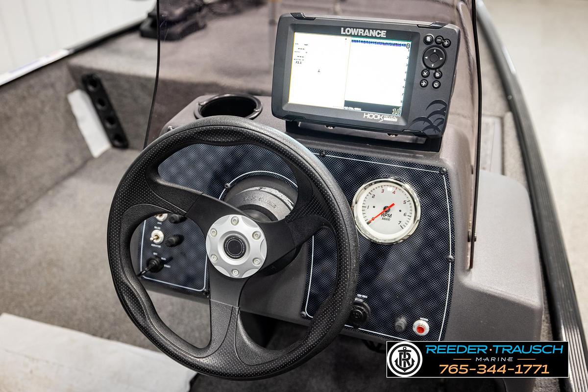 Used 2021 Tracker Classic XL