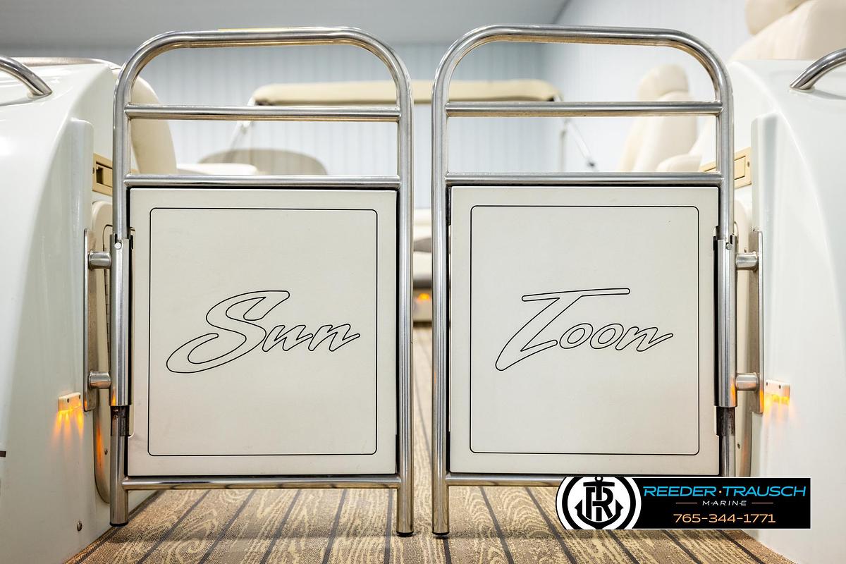 Used 2006 JC Suntoon 23TT