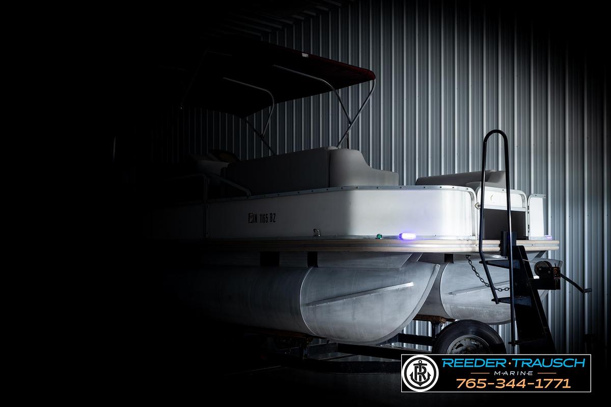 Used 2003 Fishers 220 Fisher