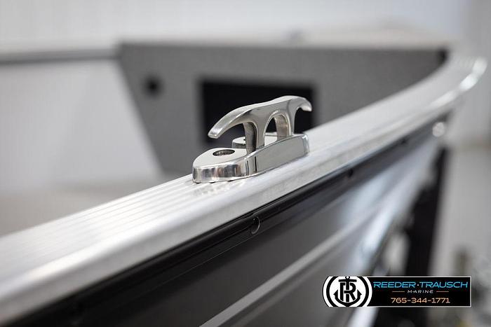 2025 Lund 1600 Fury Tiller