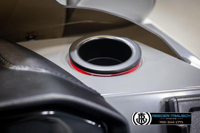 2025 Bennington 21 SSRSE