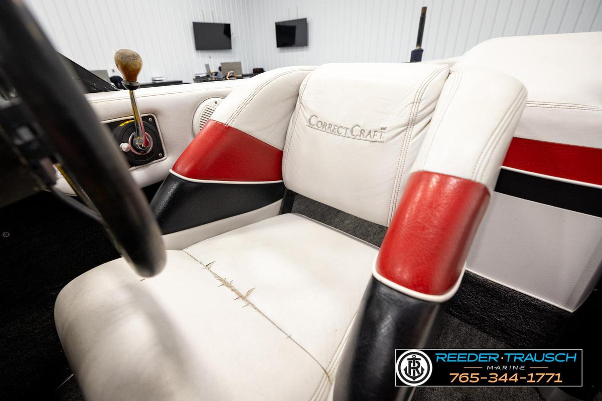 Used 1995 Ski Nautique Correct Craft