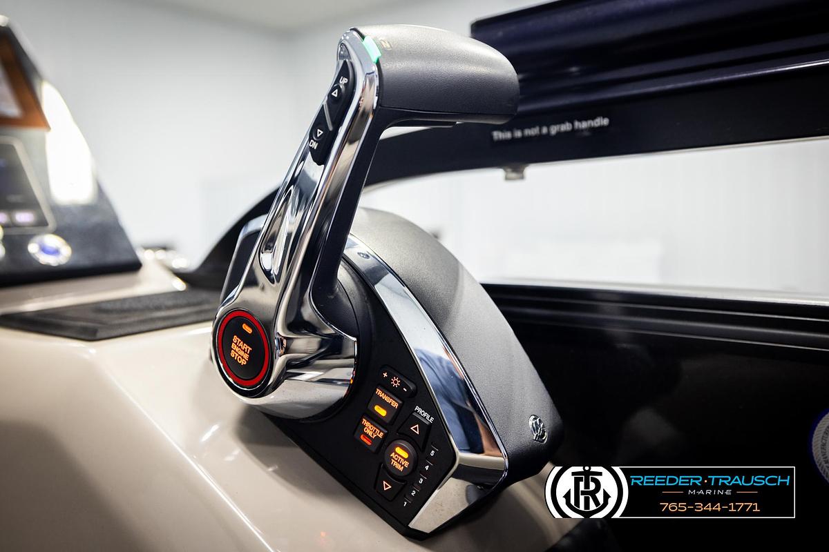 Used 2023 Barletta 21 UC