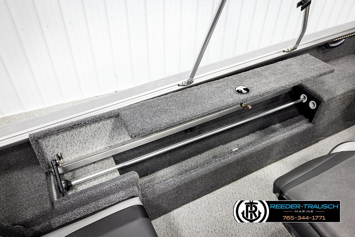 Used 2023 Lund 1875 Impact XS