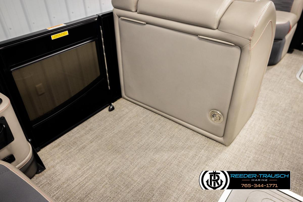 Used 2023 Barletta 21 UC