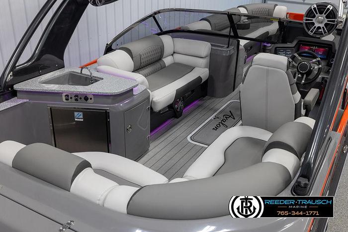 2024 Avalon Excalibur EL