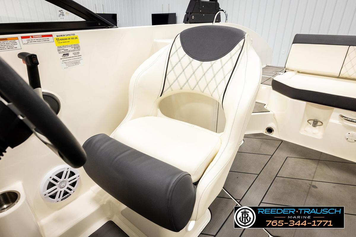Used 2022 Bayliner DX 2250