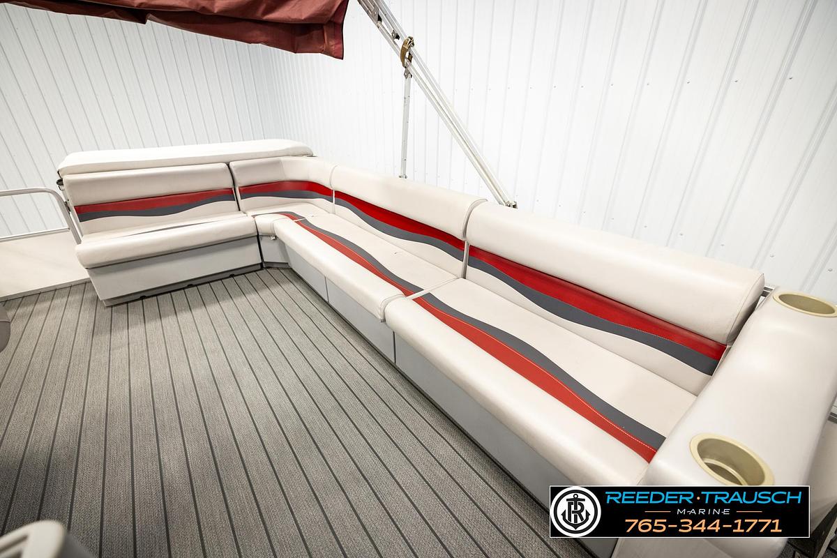 Used 2003 Fishers 220 Fisher