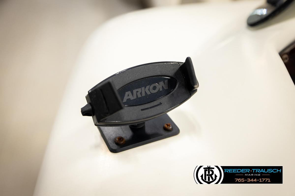 Used 2011 Misty Harbor 2285 CS