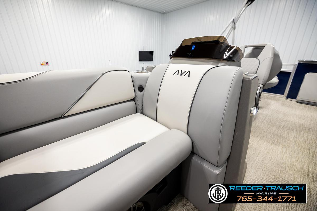 Used 2025 Avalon VEN RF