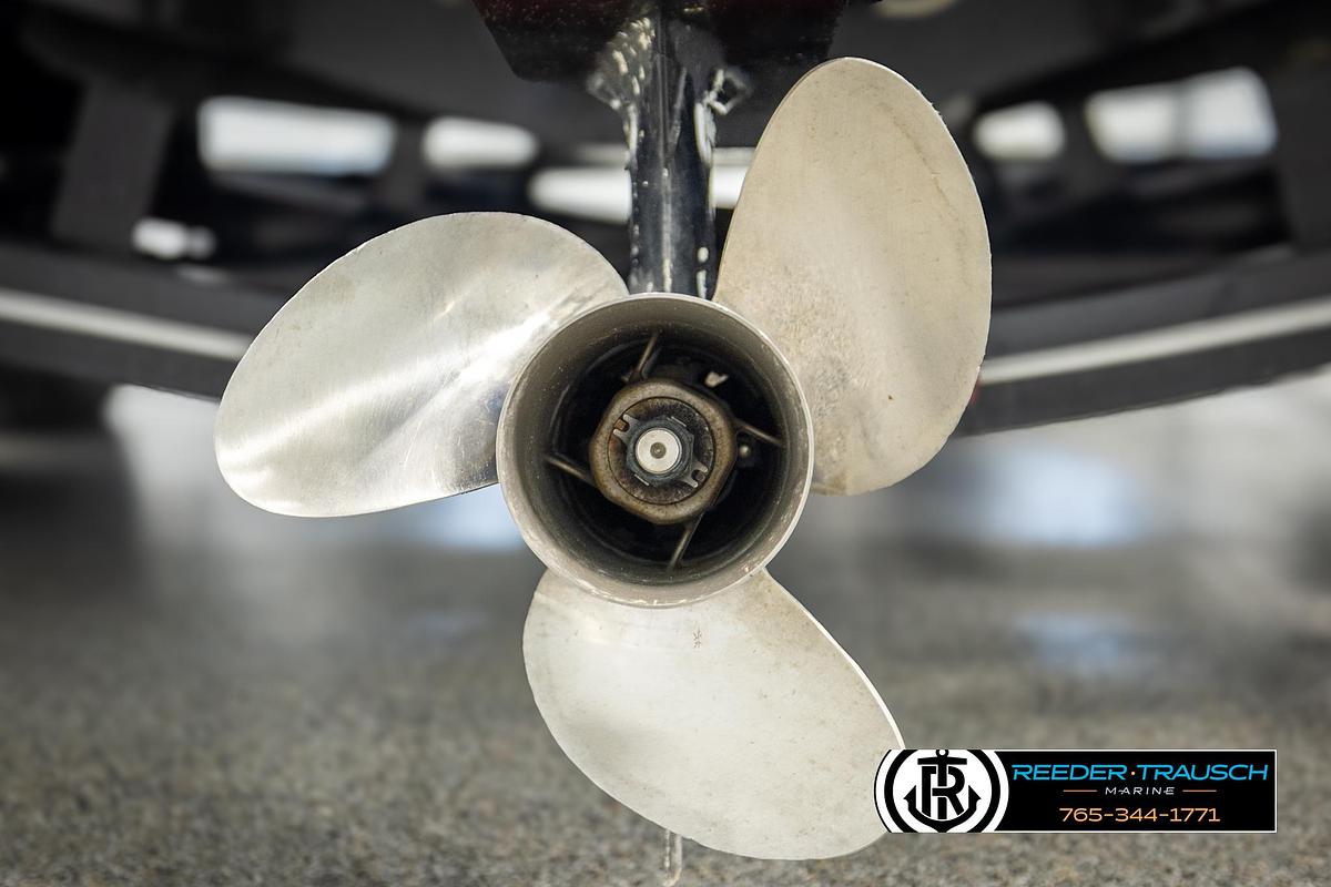 Used 2016 Chaparral 216 SSI