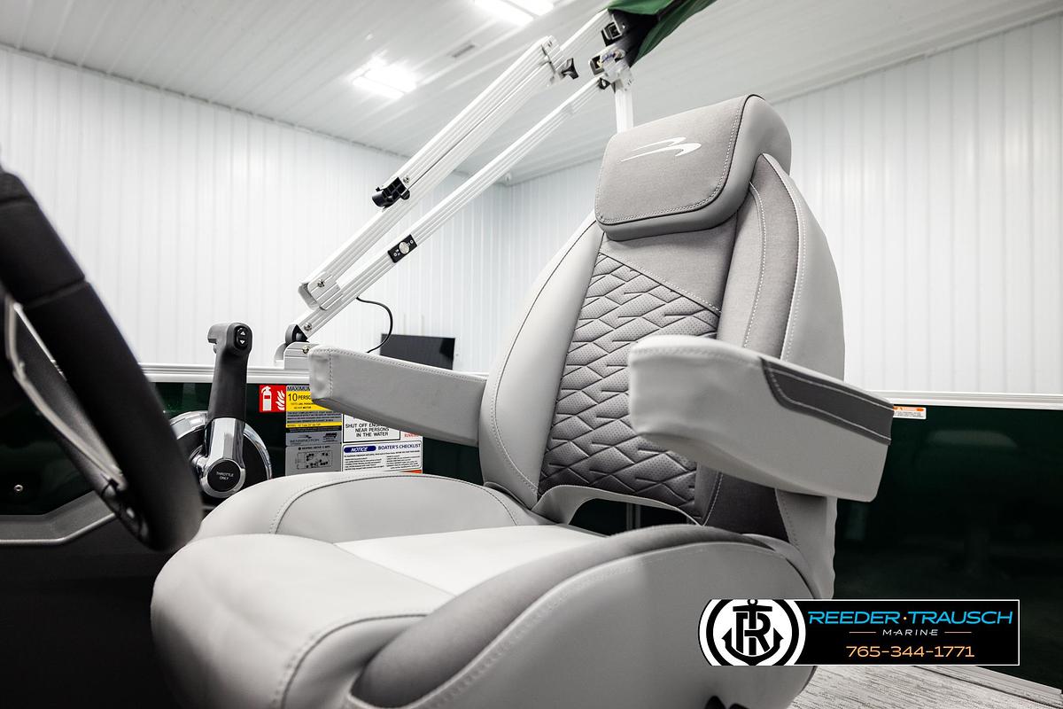 2026 Bennington SLJSF