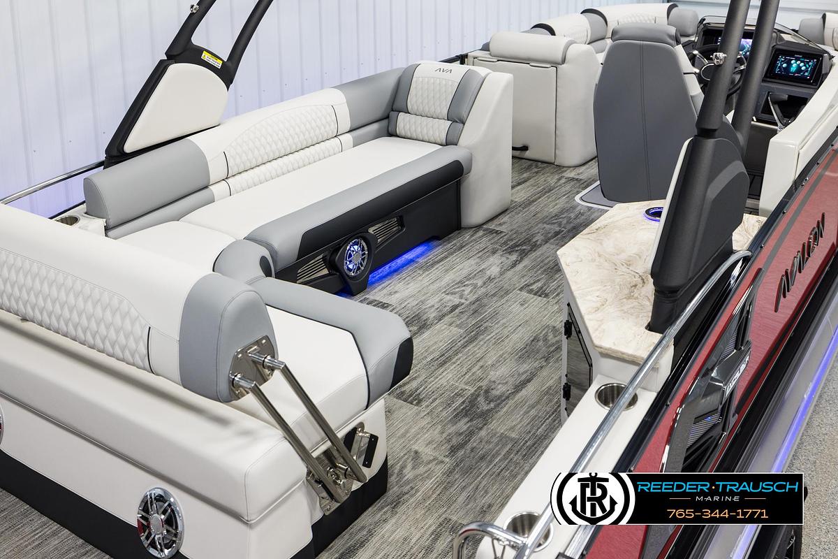 2025 Avalon Excalibur LTD CRB