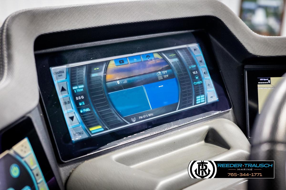 Used 2022 Avalon Catalina VRB