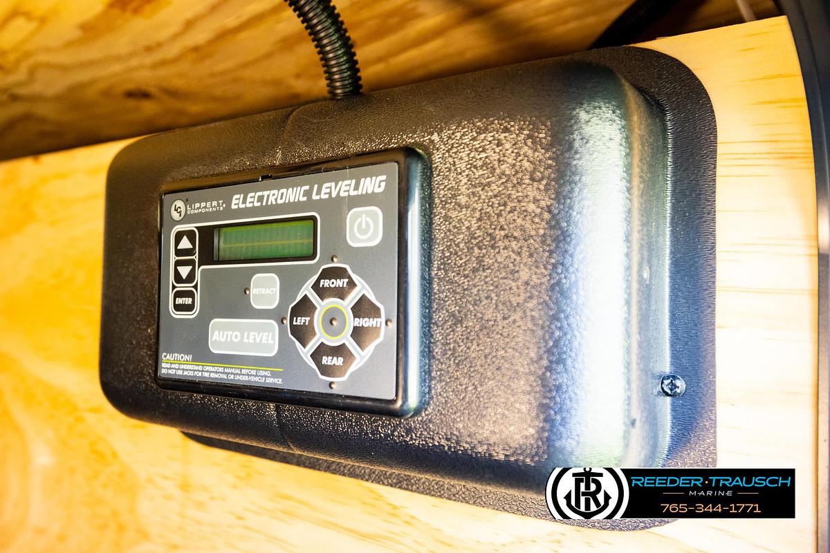 Used 2022 Keystone CG34TSB22