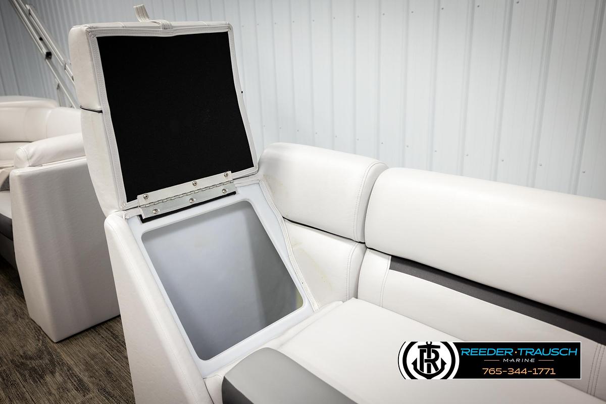 Used 2023 Godfrey SW2286C