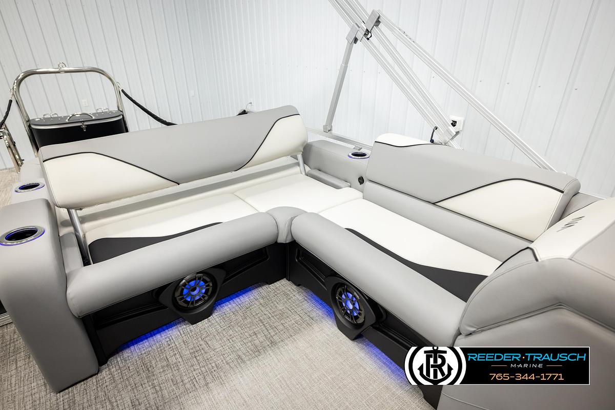 2026 Avalon VEN85 VRB