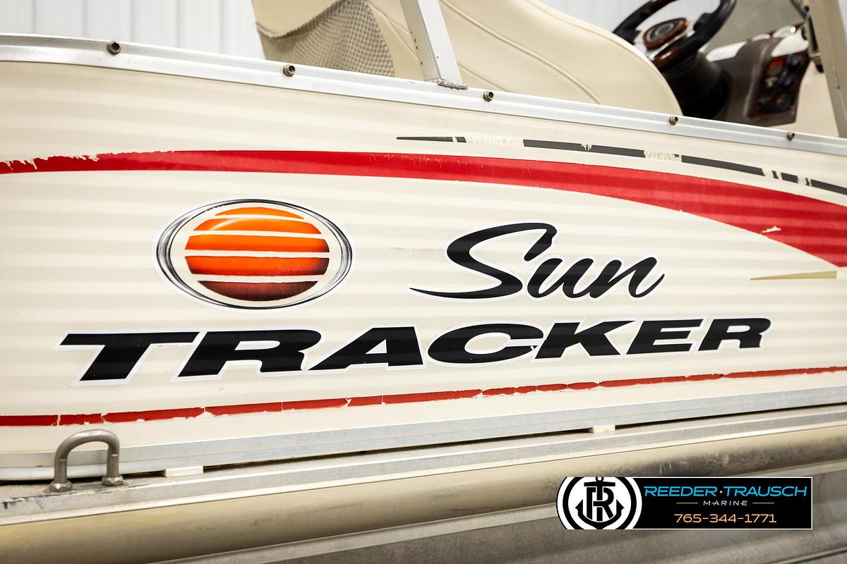 Used 2006 Sun Tracker Party Barge 22