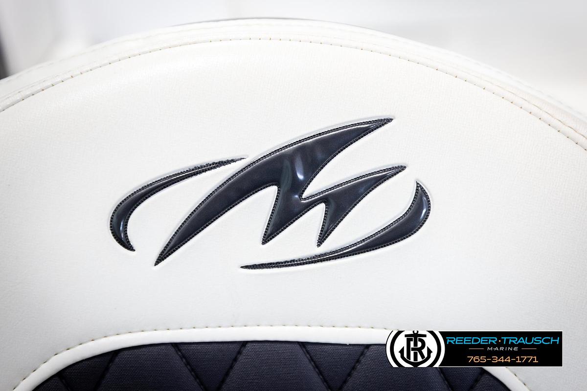 Used 2019 Monterey 238 SS