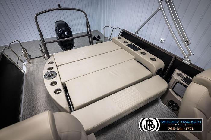 Used 2022 Premier 230 Sunsation RE