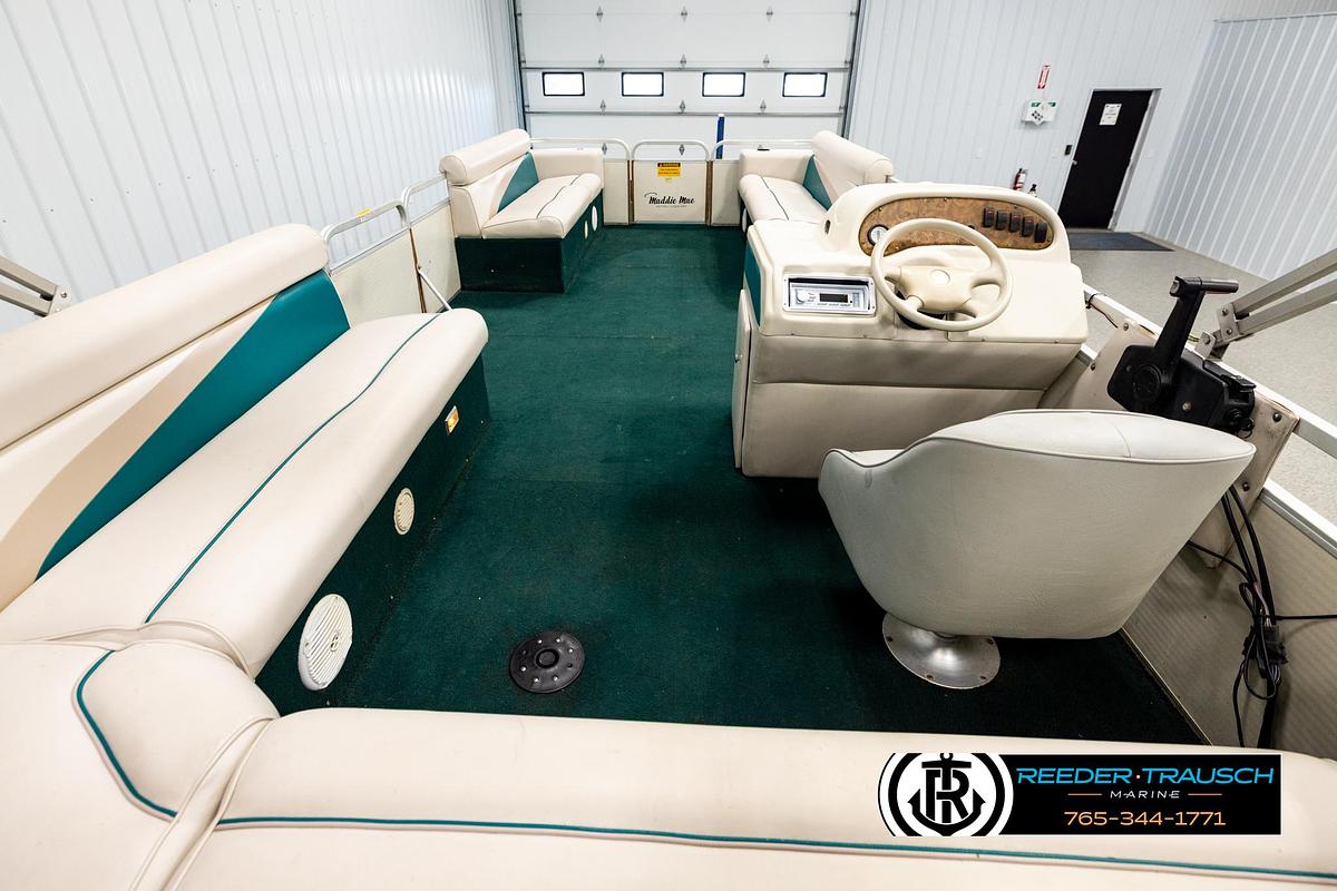 Used 1998 Godfrey SW2423