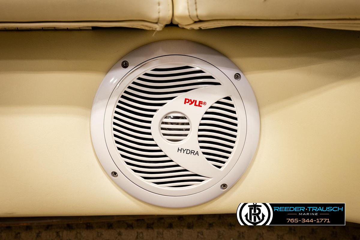 Used 2004 Aqua Patio 220 RE