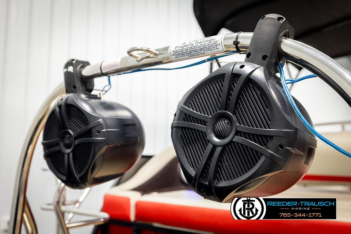 Used 2019 Trifecta 24 SB2CS3