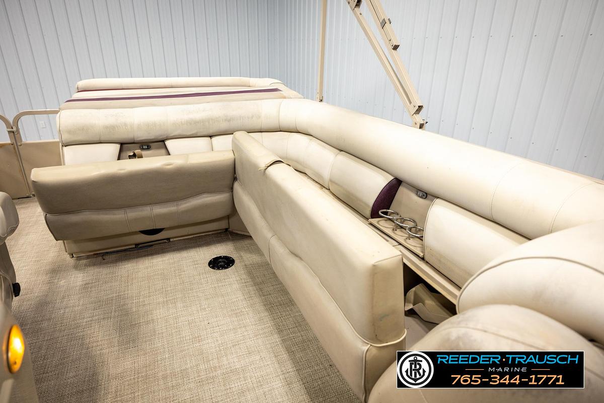 Used 2006 SmokerCraft S-8525