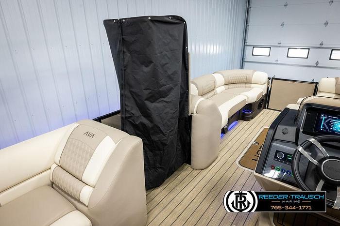 2025 Avalon Excalibur LTD CRB