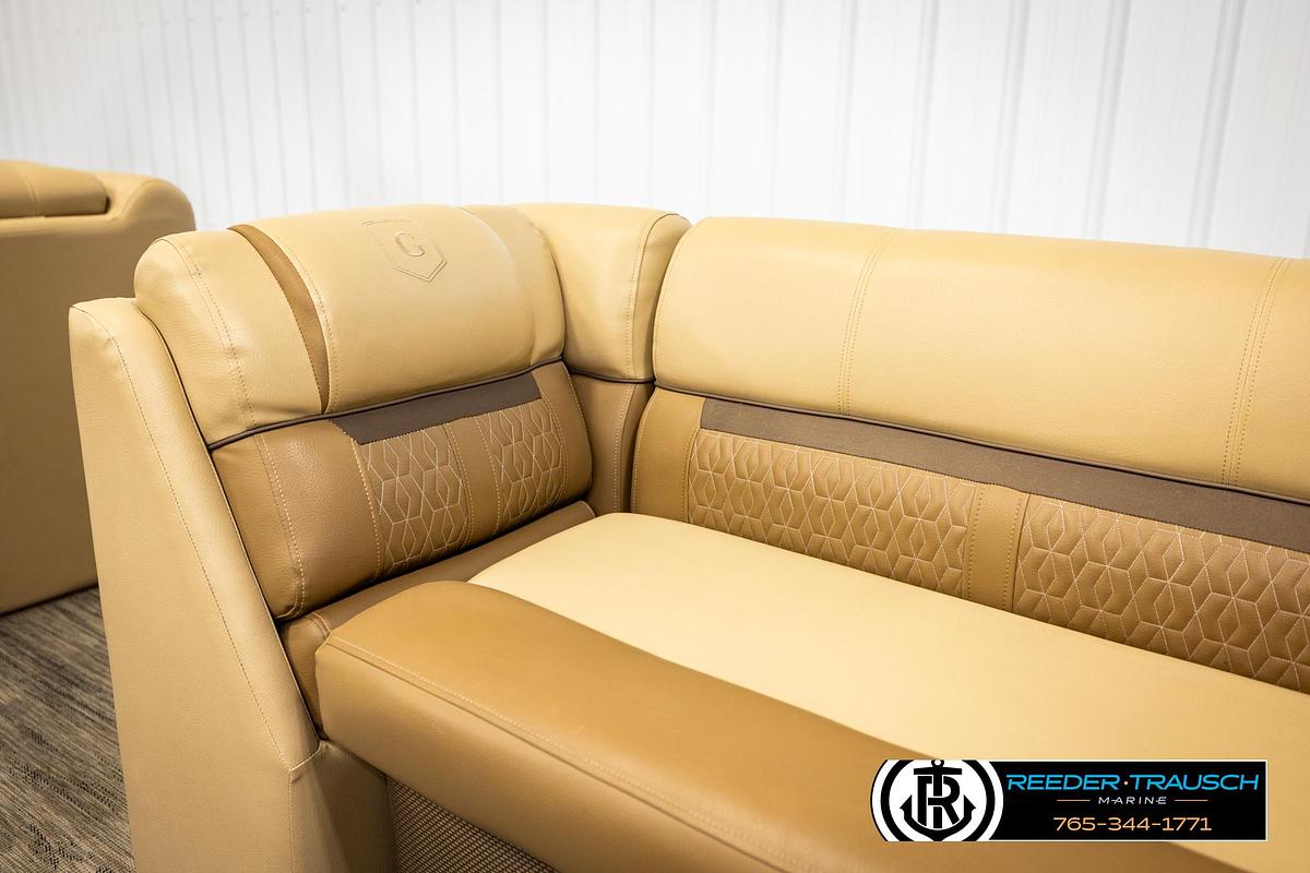 Used 2020 Godfrey 2286 RFL