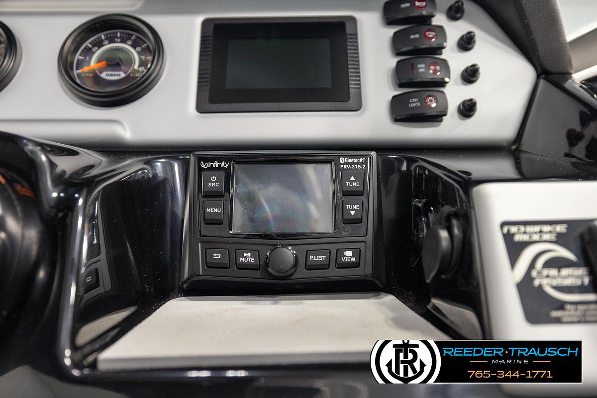 Used 2022 Yamaha AR210