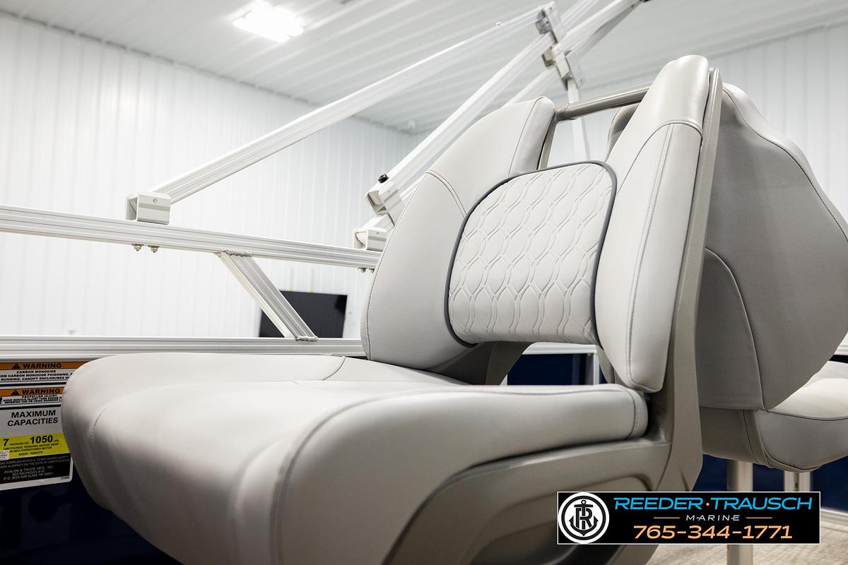 Used 2025 Avalon VEN RF
