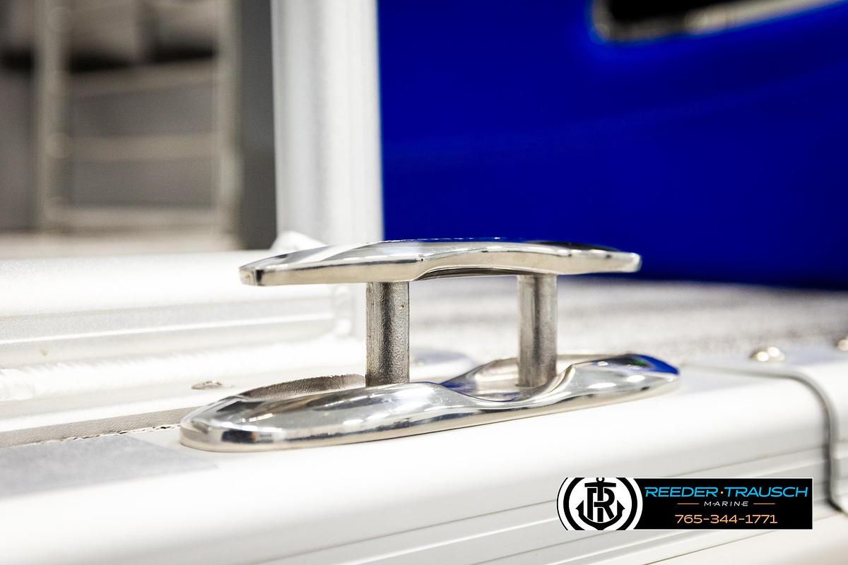 Used 2025 Bennington LTFBSE