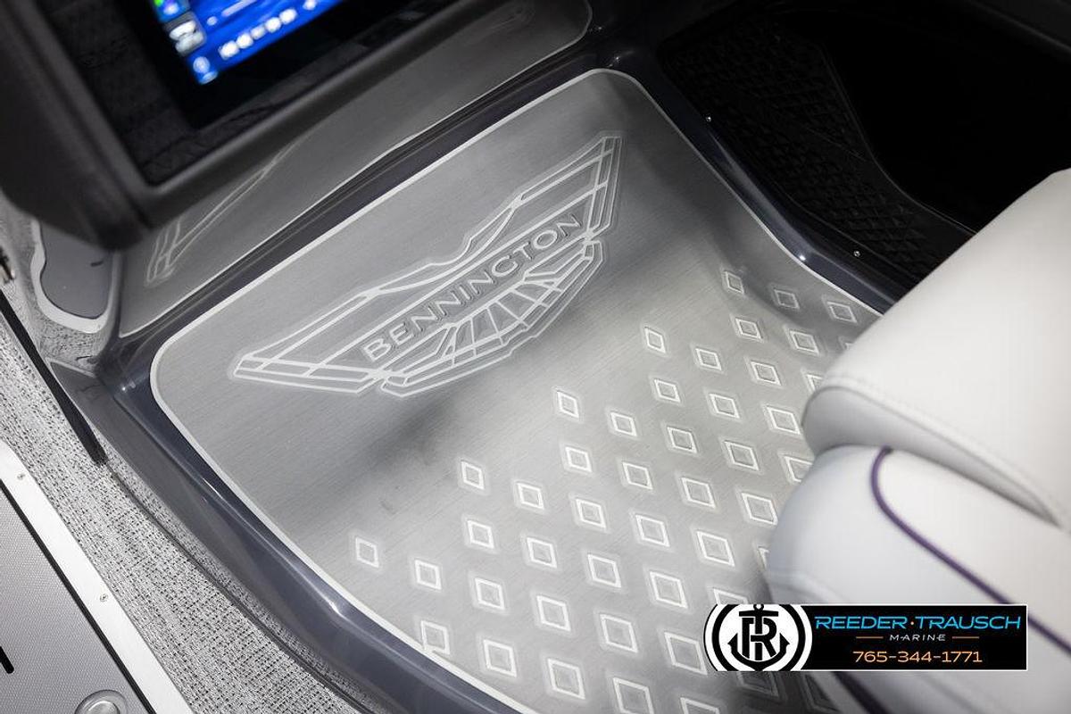 2025 Bennington 22 MFBSE