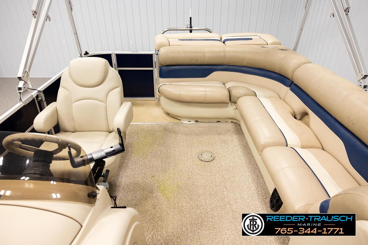 Used 2012 Cypress Cay 250 Cozumel