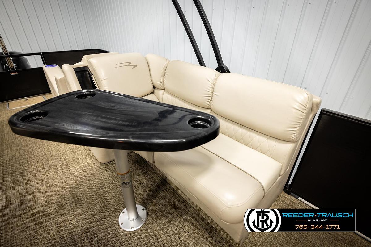 Used 2015 Bennington 2575 RCWL