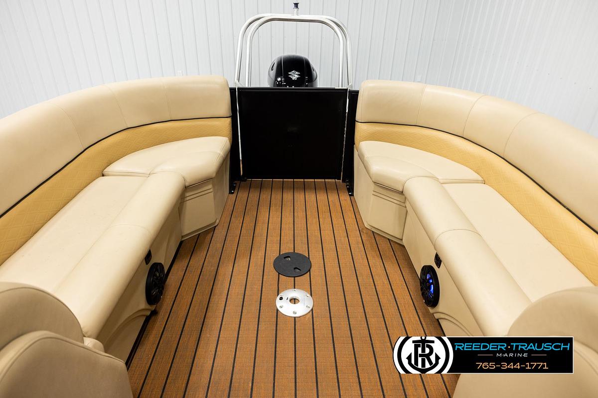 Used 2019 Bentley 243 Navigator