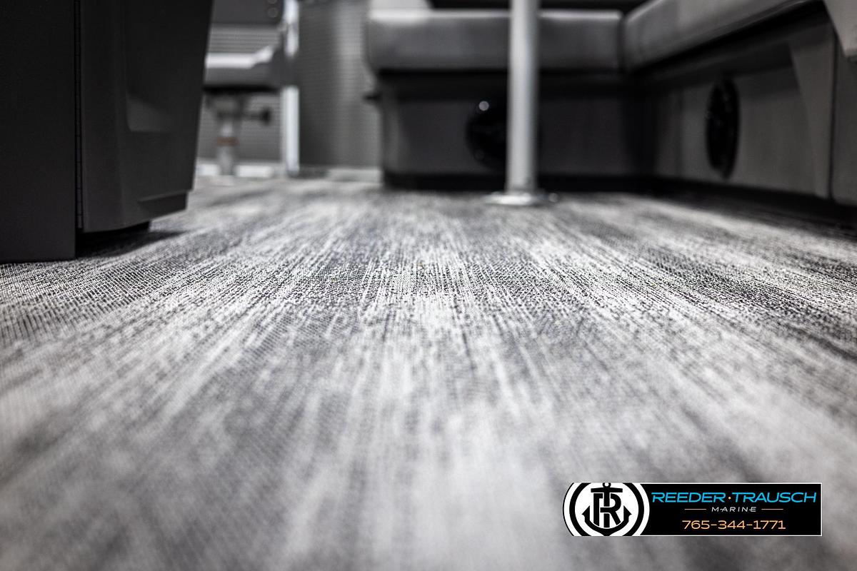 2025 Bennington 21 SFSE