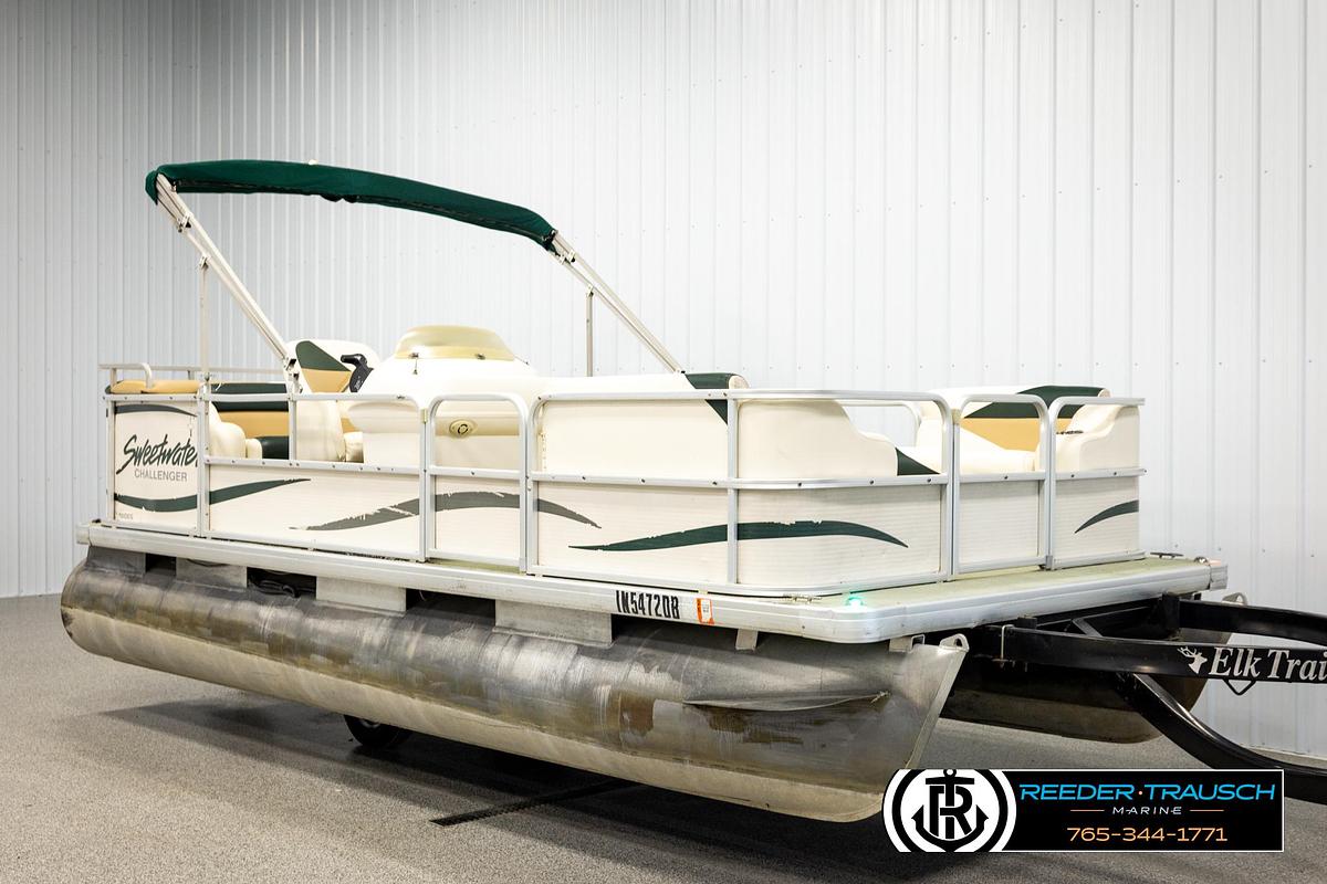 Used 2003 Godfrey Sweetwater 60