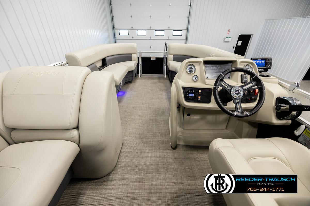 Used 2024 SunChaser Vista LR