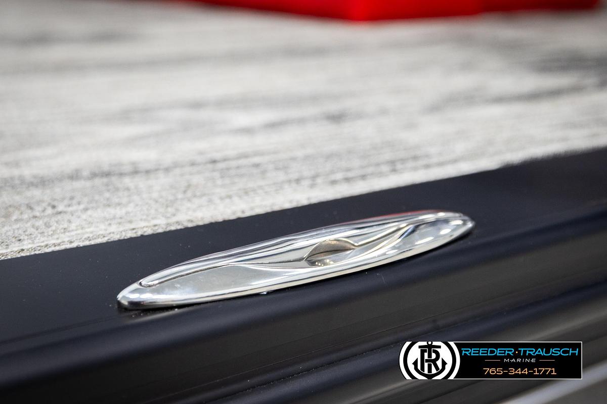 2026 Avalon CAT CRBW