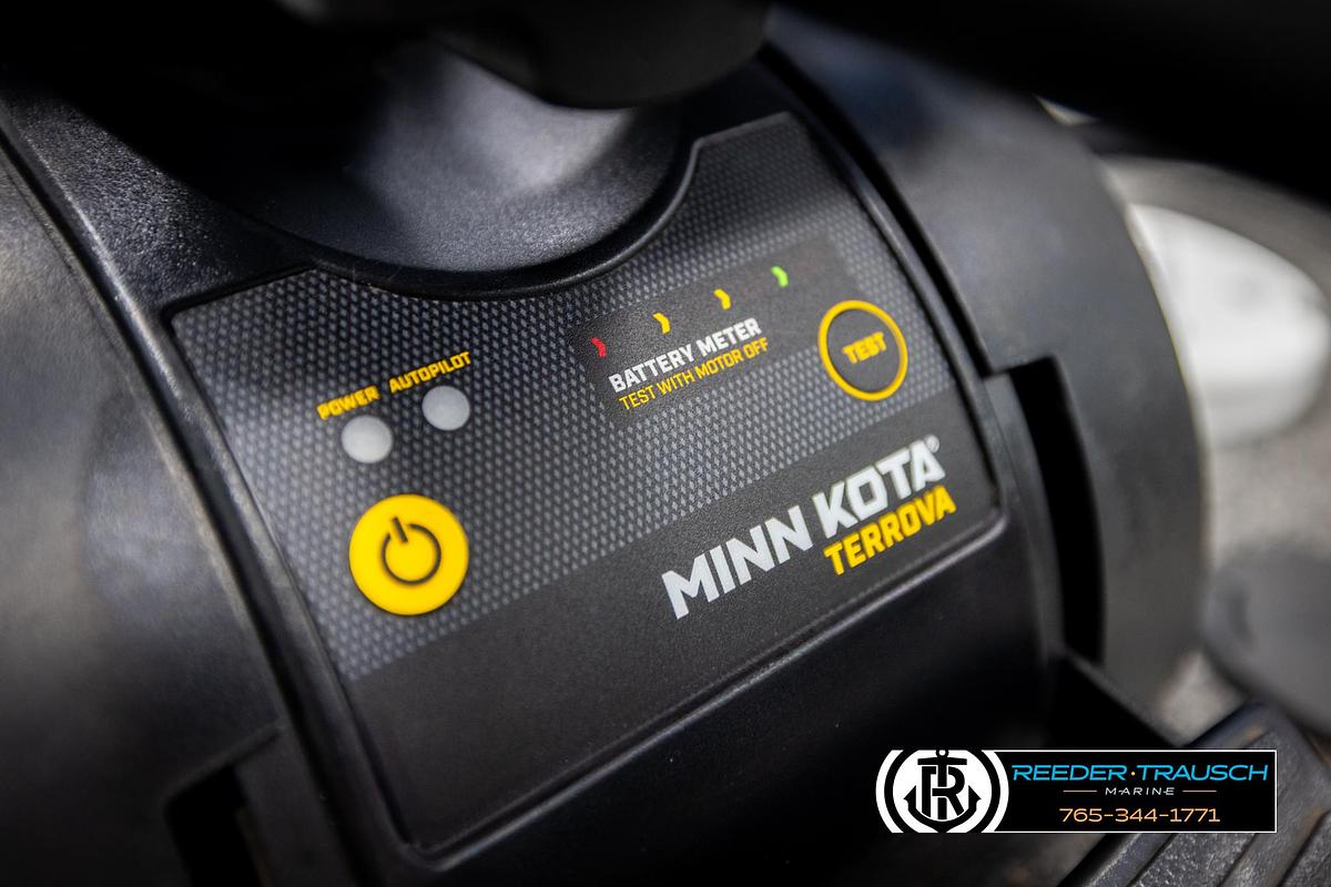 Used 2023 Crestliner 1750 FishHawk