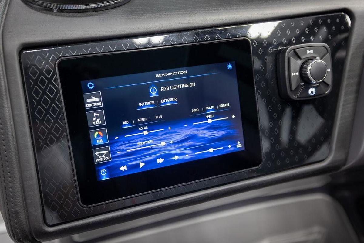 2025 Bennington 22 MSBSE