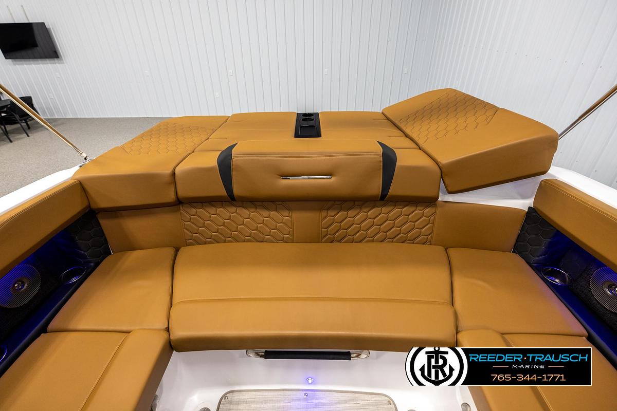 Used 2023 Four Winns H2