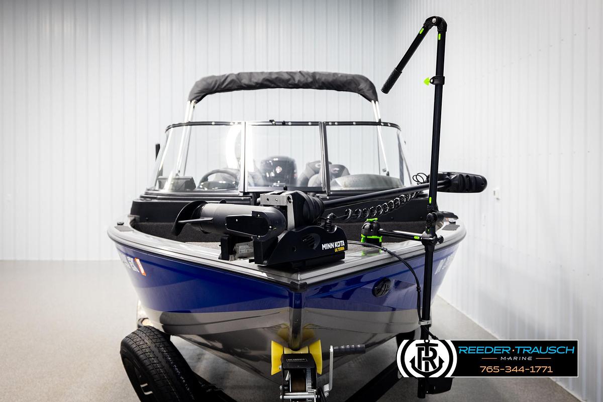Used 2022 Crestliner 1850 FishHawk