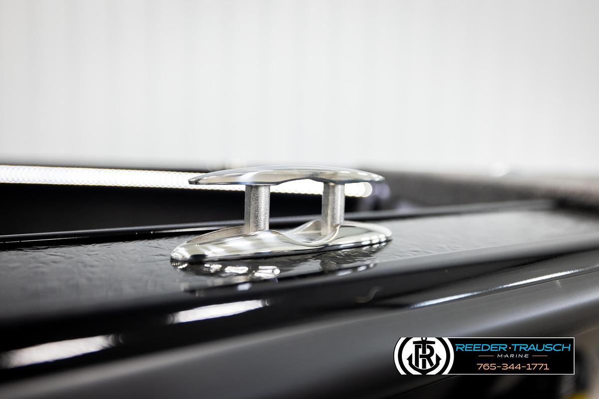 2026 Lund 1975 Pro V Sport