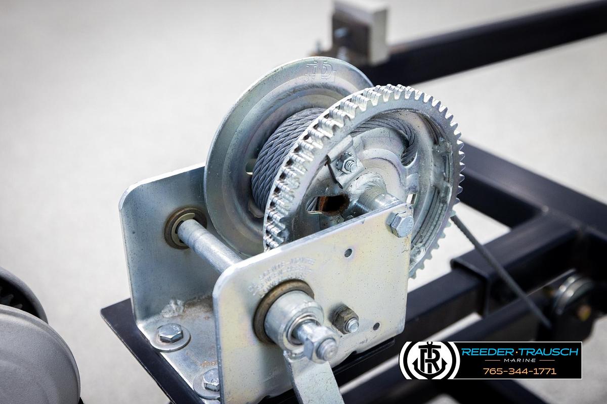 Used 2018 Hoosier LL220N