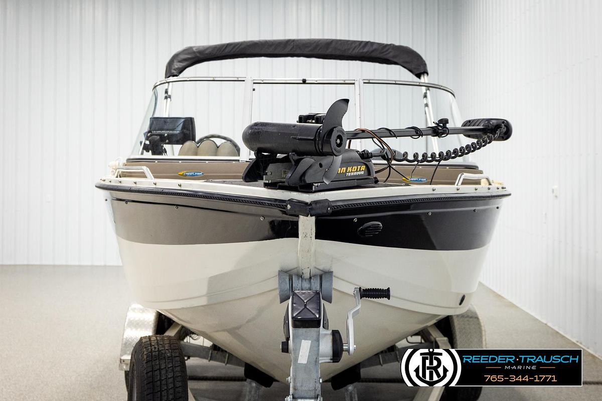 Used 2004 Crestliner 2050 Sport