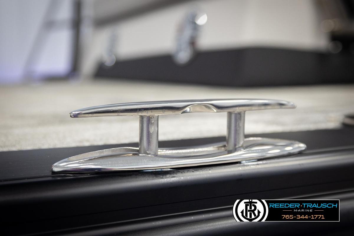 2025 Avalon Excalibur LTD CRB